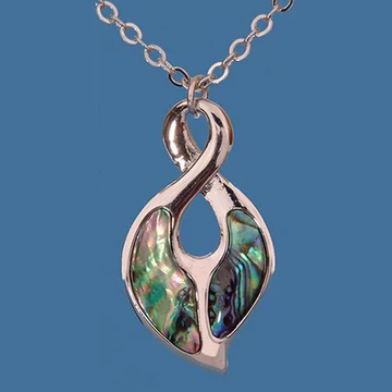 Pua Single Twist Pendant