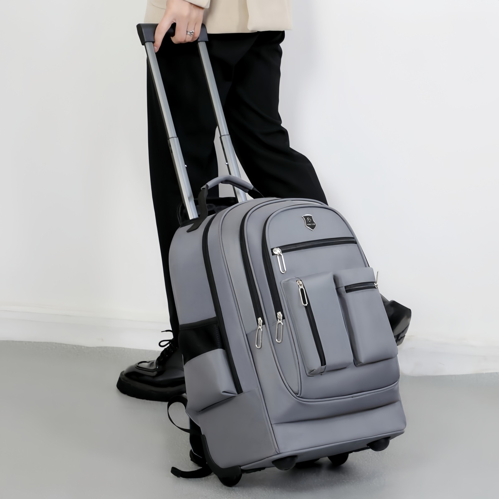 backpack with wheels