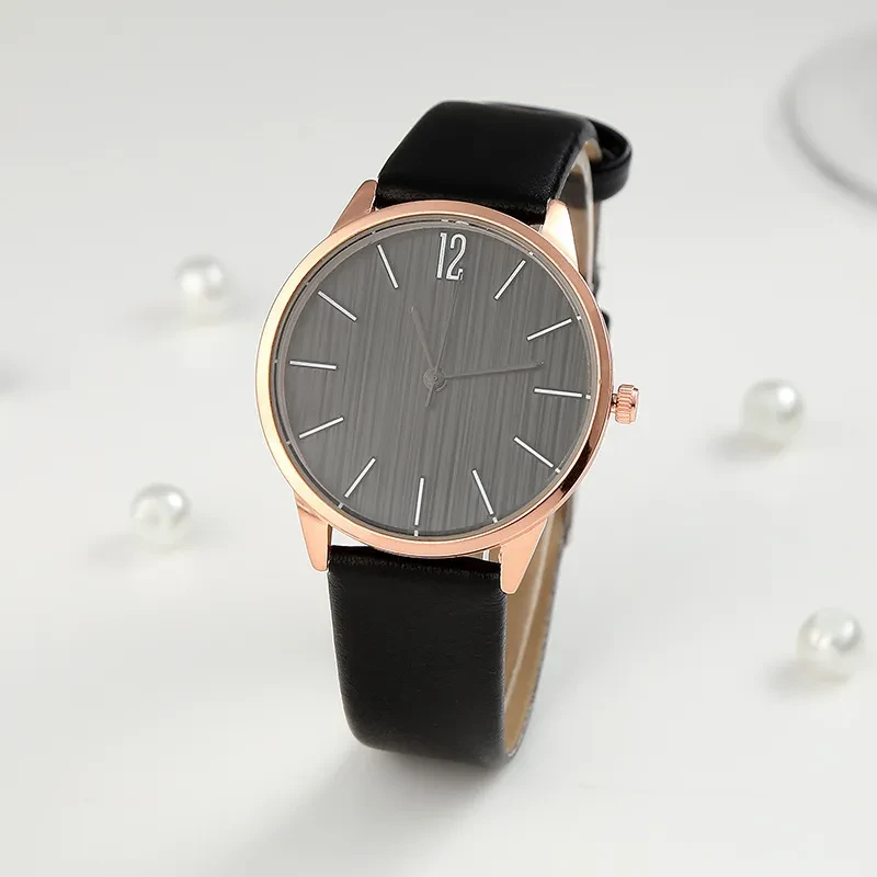 New Fashion Personalized Women's Quartz Watch