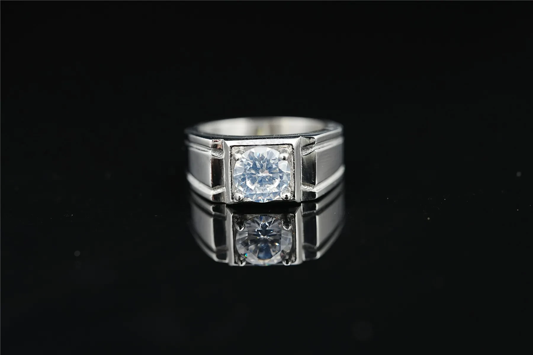 Moissanite Gemstone Ring Korean Fashion