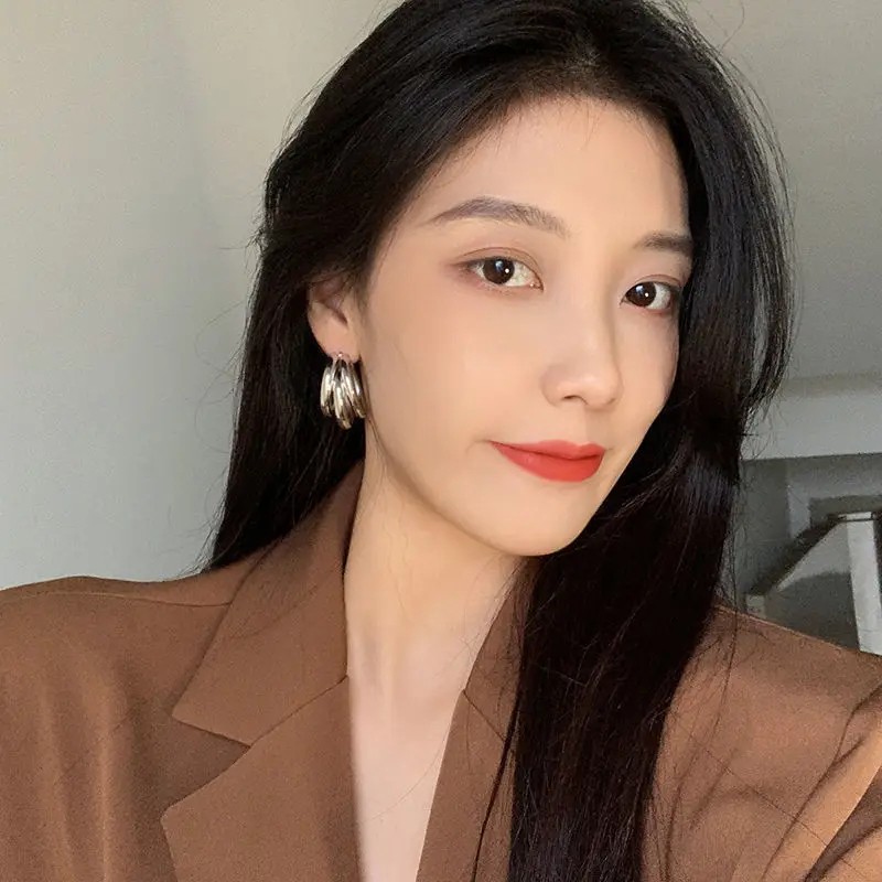 Statement Vintage Clip-On Earrings Without Piercing for Women