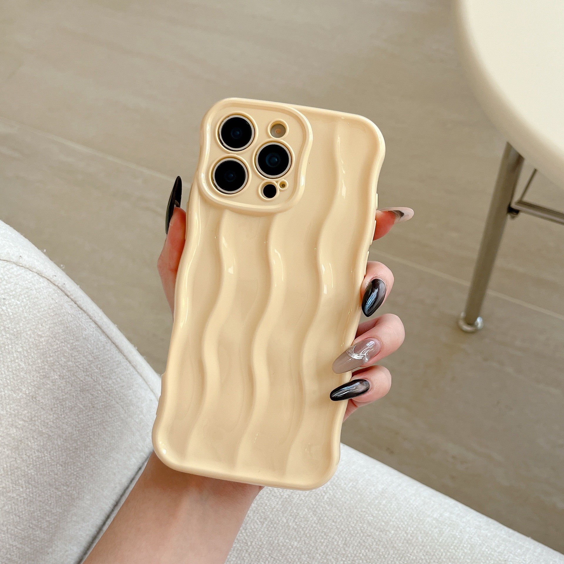 High-grade Wave Stripes Phone Case Solid Color Simple
