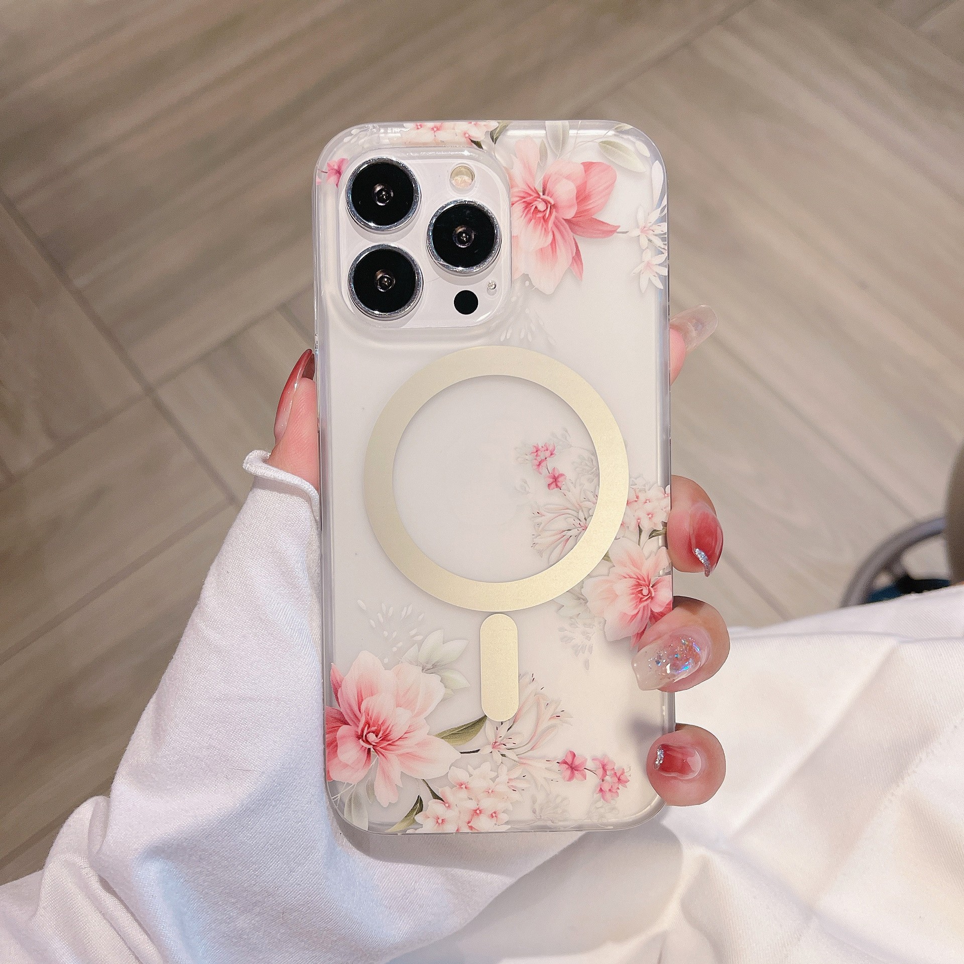 Magnetic Suction Clear Frosted Flower Phone Case
