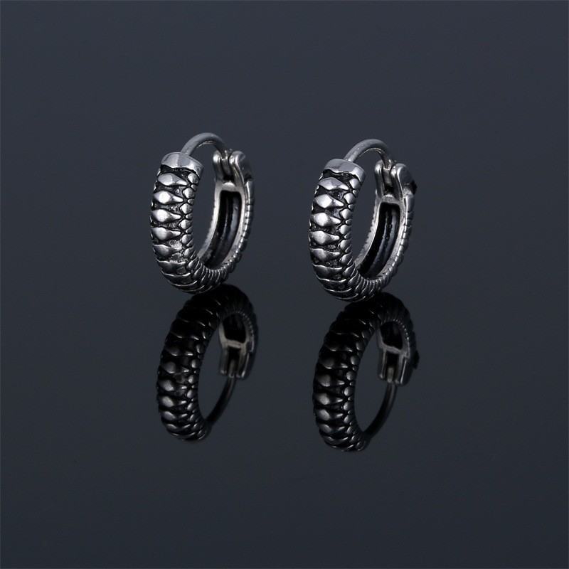 Retro Twist Earrings Simple Graceful Stainless Steel Stripes