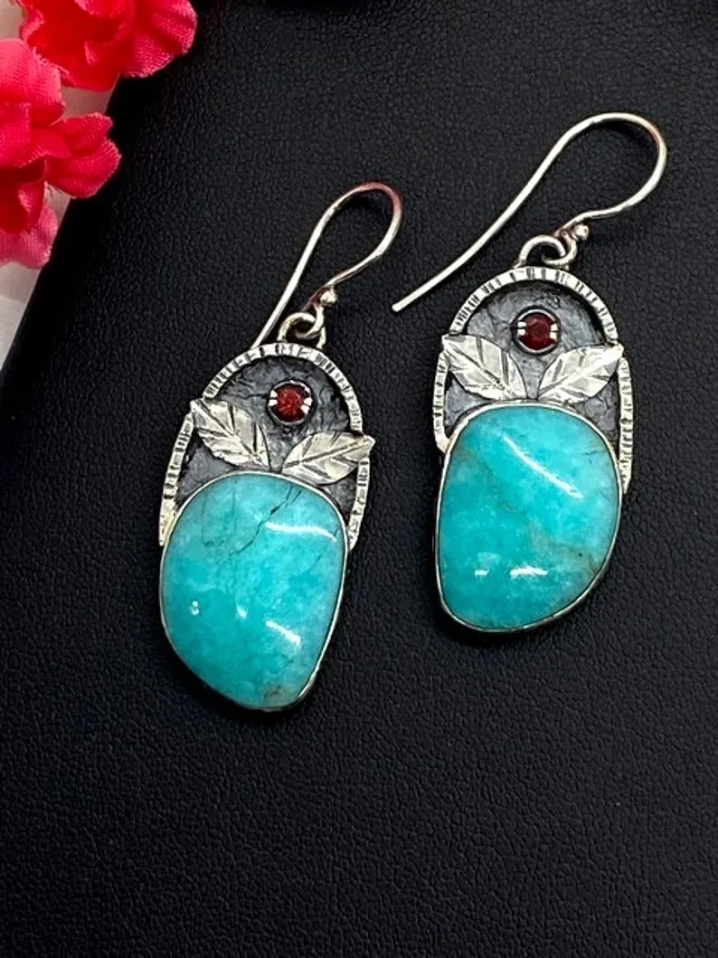 Retro Creative Feather Leaf Turquoise Earrings