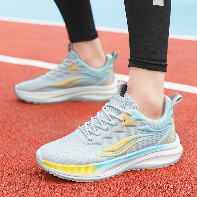 Fashion New Sports Lightweight Men's Shoes