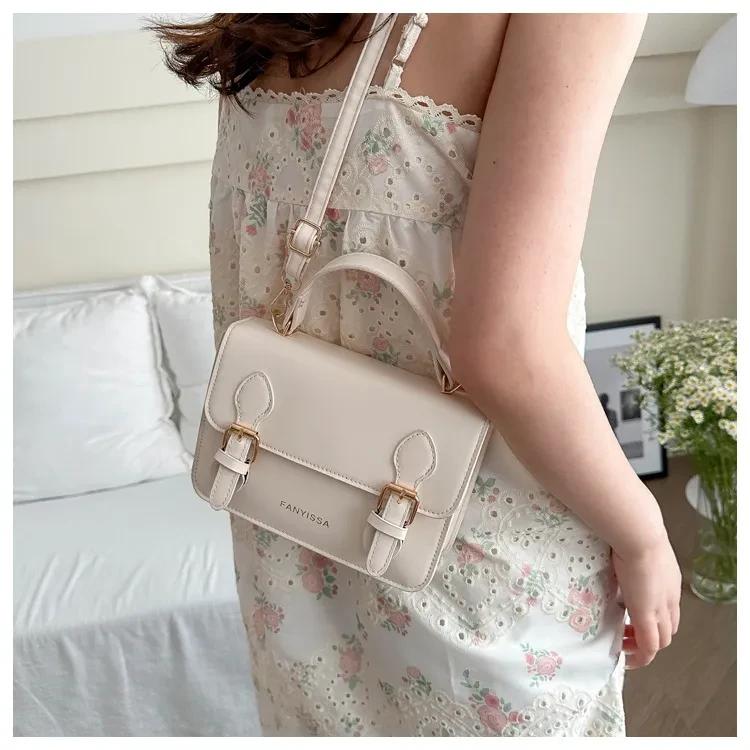 All-matching Western Style Portable Small Square Bag