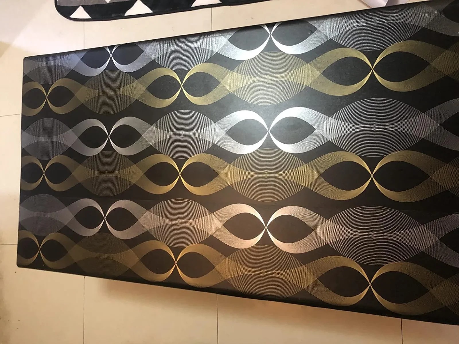 Black Wallpaper