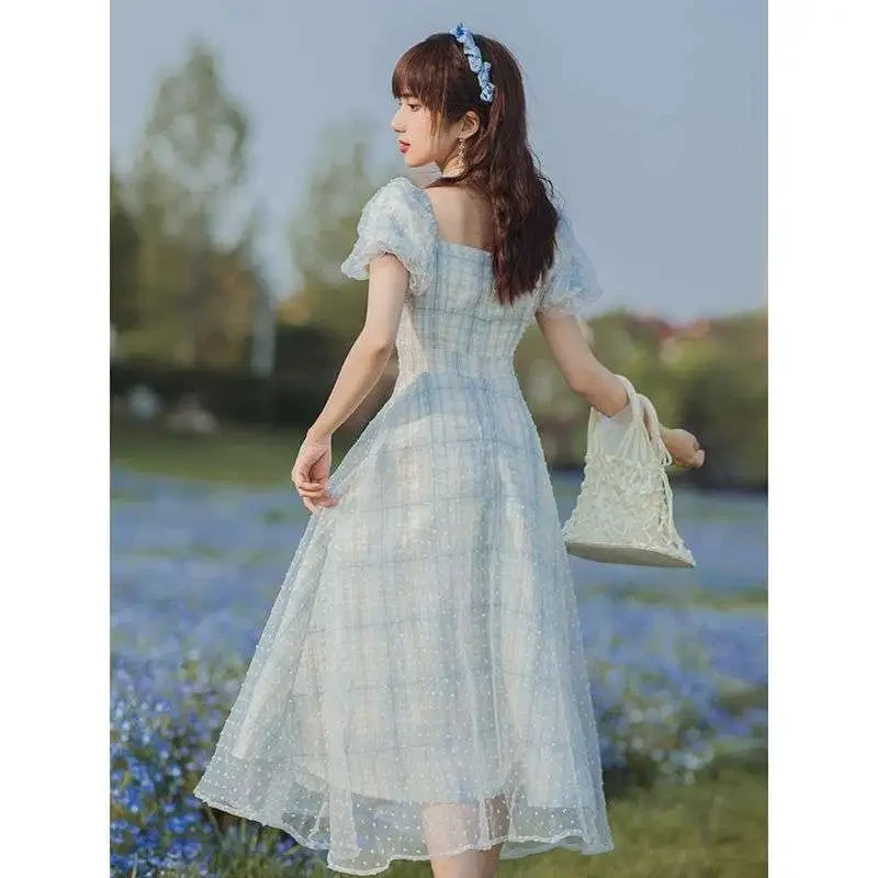Dress Square Neckline