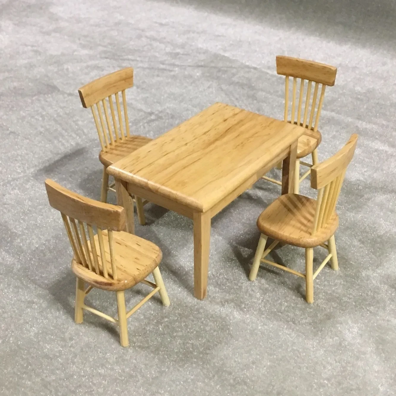 1 12 Scale Chair