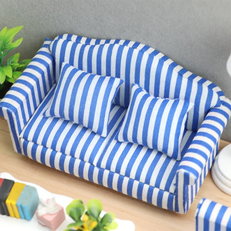 Scale Sofa