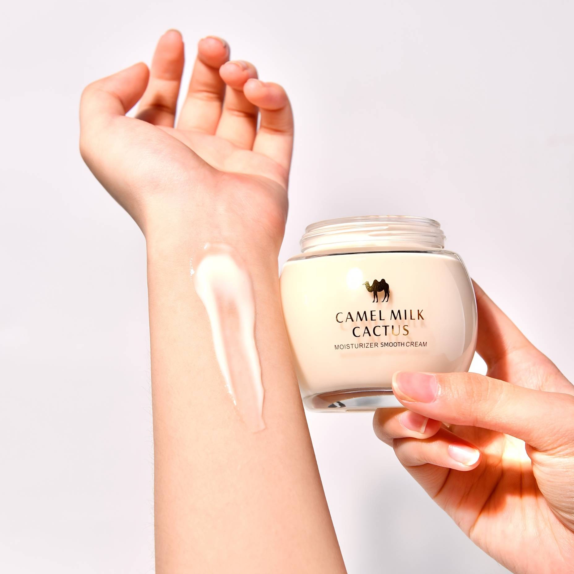 YOZO 4.586oz Camel Milk Cactus Moisturizer Hydrating & Brightening Face Cream Retinol Niacinamide Vitamin E Hyaluronic Acid Formaldehyde-Free Unisex Skincare