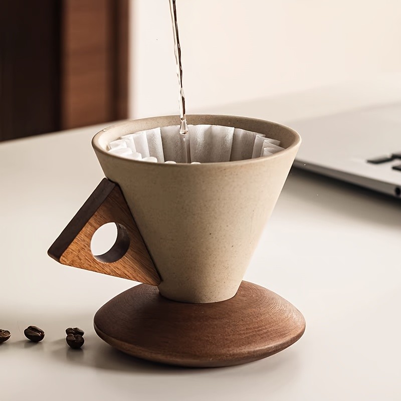 CEEFU Ceramic Coffee & Tea Mug with Wooden Saucer Elegant Smooth-Finish Cup for Latte, Cappuccino & Holiday Drinks
