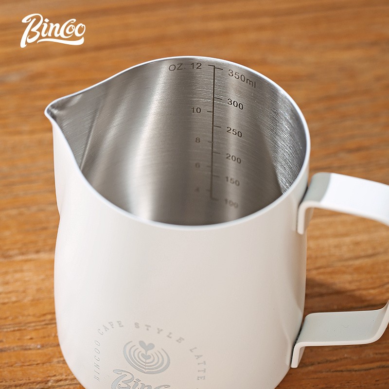 Bincoo Stainless Steel Milk Frothing Pitcher 600ml Professional Pouring Jug