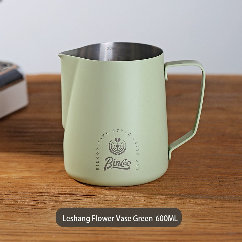 Bincoo Stainless Steel Milk Frothing Pitcher 600ml Professional Pouring Jug