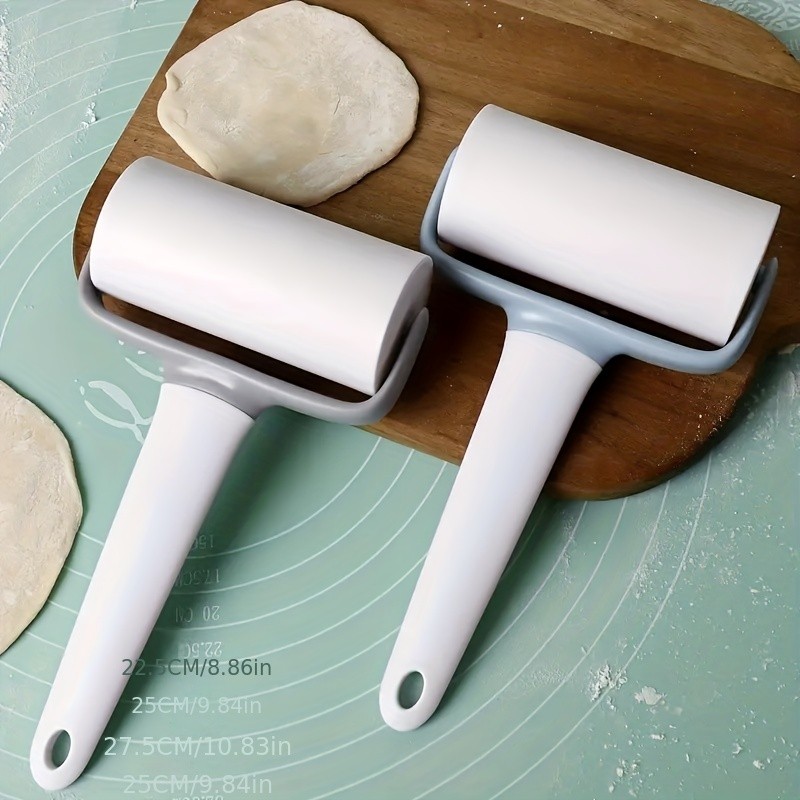 WIEZ Plastic T-Shaped Rolling Pin Easy-Grip Dough Roller for Pizza, Pies, Biscuits & Dumplings