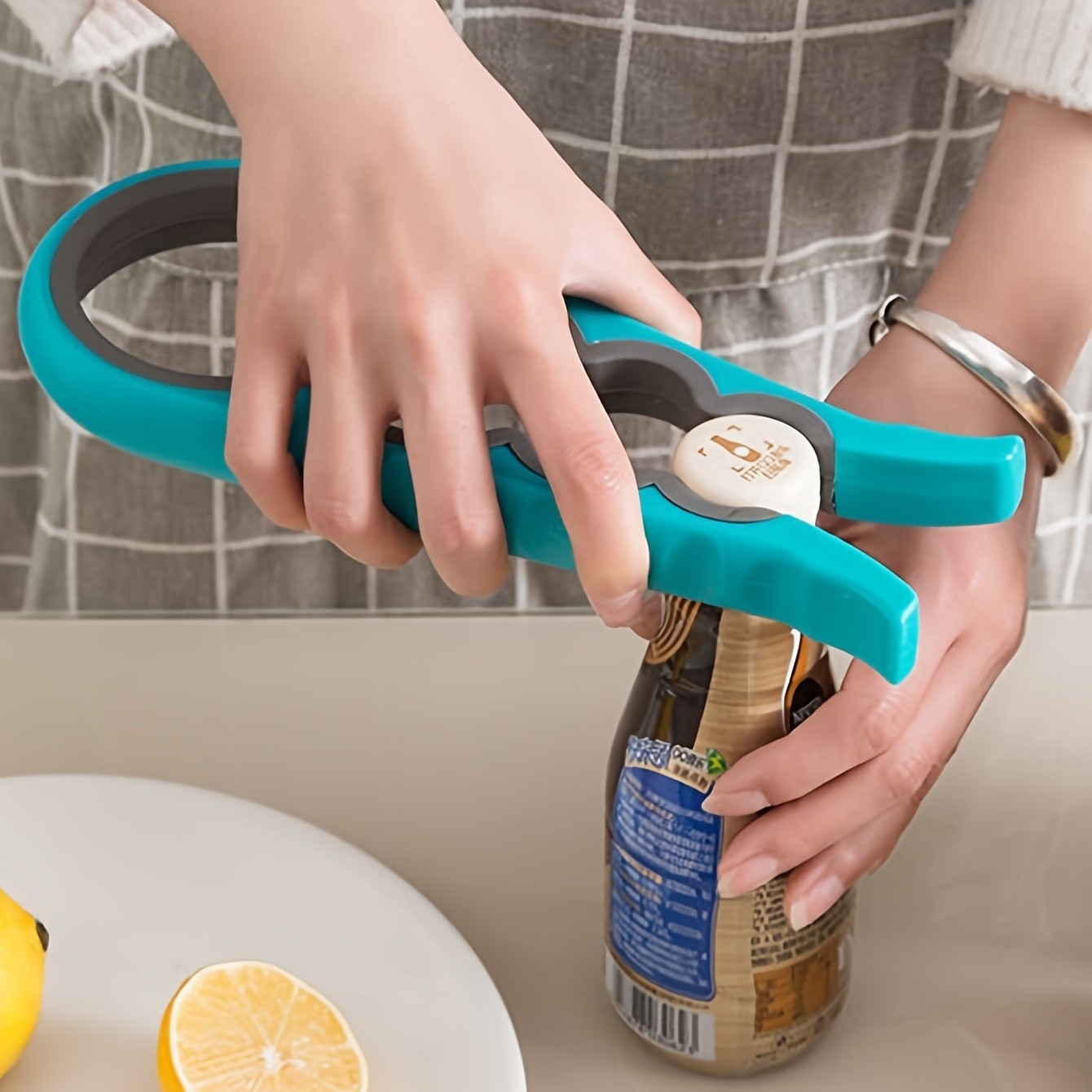 YUHUPHYLLIC 4-in-1 Multifunctional Portable Bottle Opener Non-Slip Can Opener for Beer, Bottles & Jars in NZ Kitchens