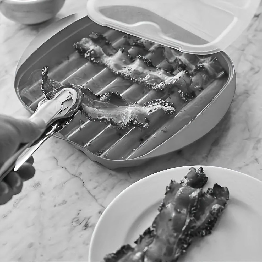 YUHUPHYLLIC Microwave Bacon Cooker Tray with Lid Non-Slip, Fat-Draining Design for Quick Bacon Prep in NZ Kitchens