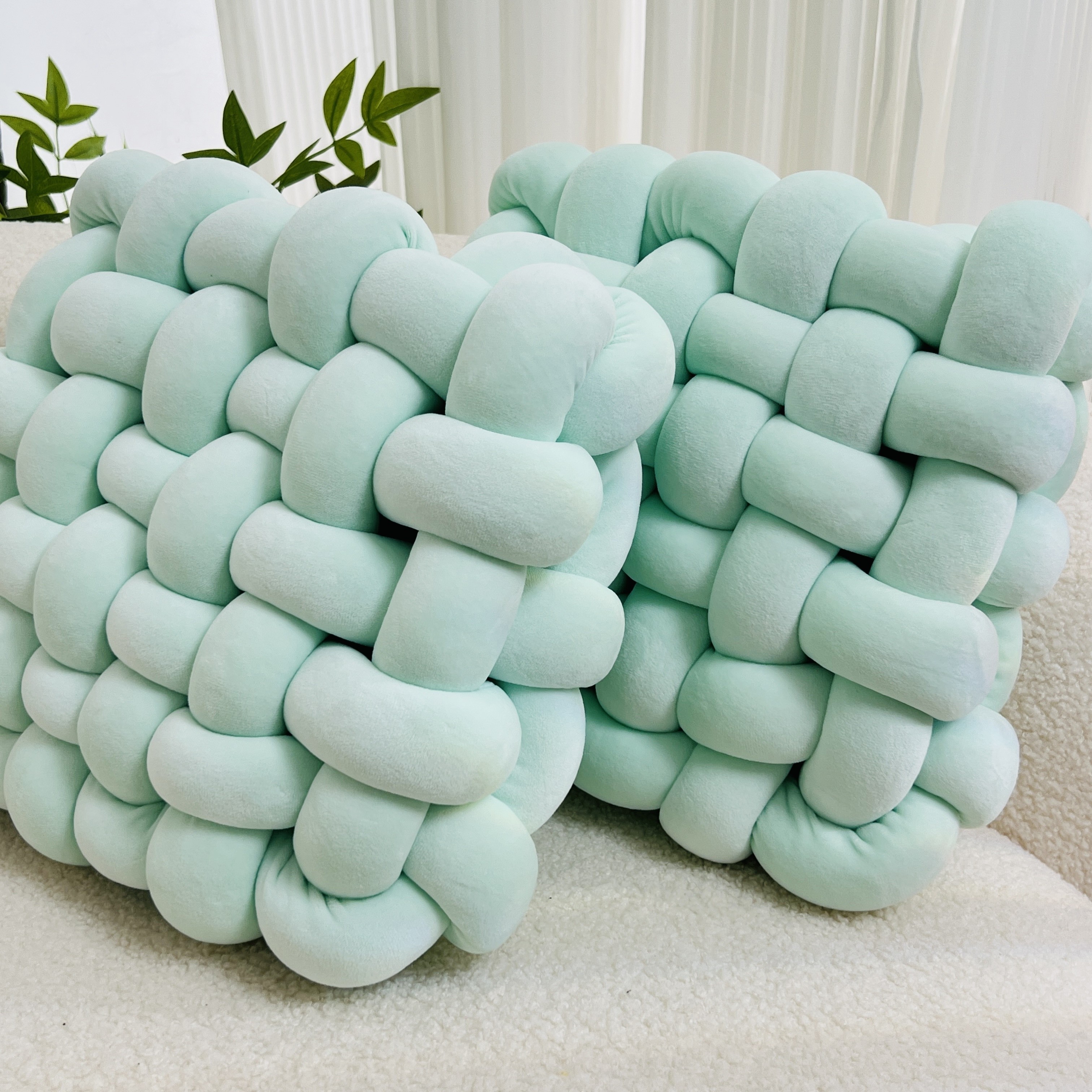 YLBKIKR 2pcs Knot Throw Pillow Soft and Plush Cushions for Stylish Home and Office Decor