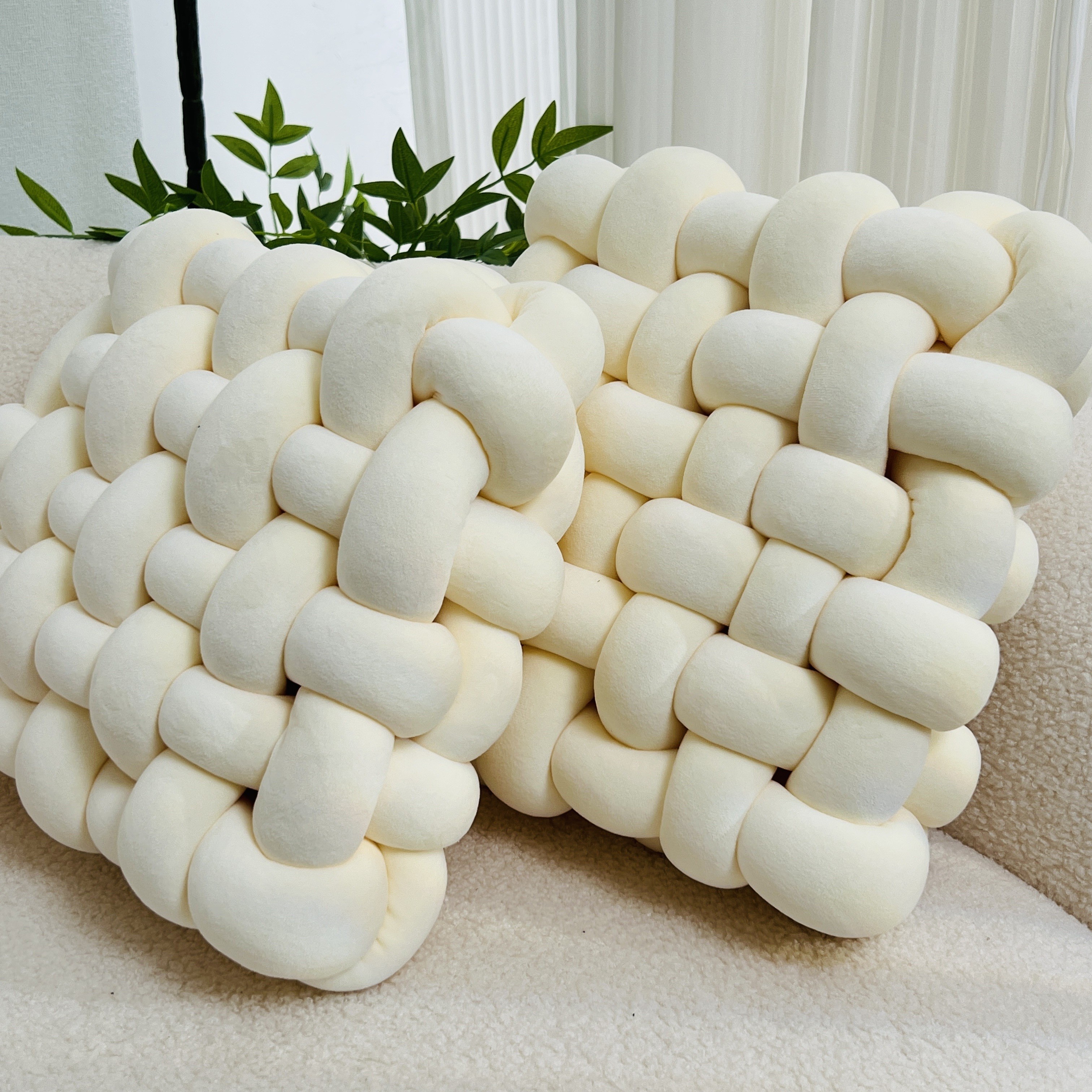 YLBKIKR 2pcs Knot Throw Pillow Soft and Plush Cushions for Stylish Home and Office Decor