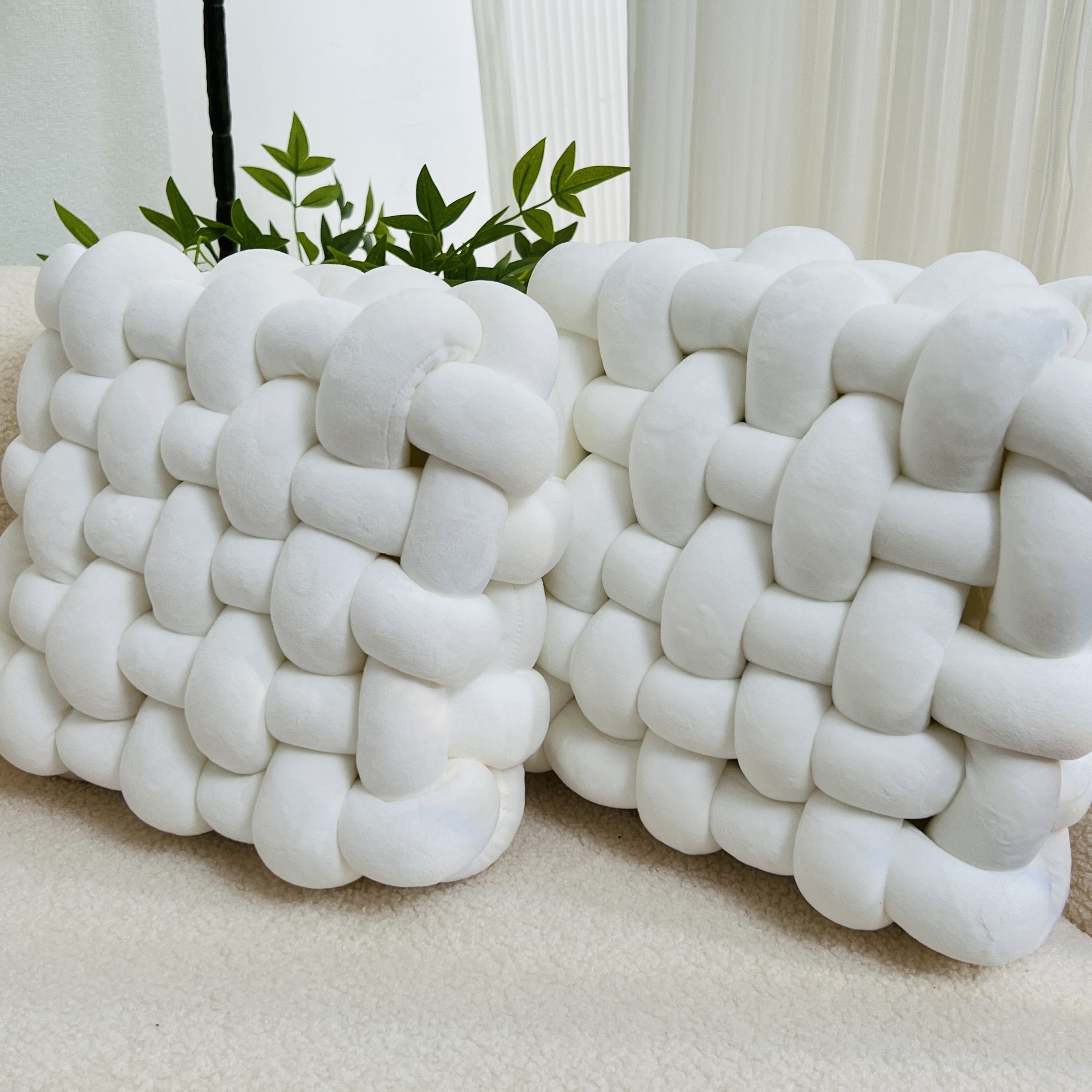 YLBKIKR 2pcs Knot Throw Pillow Soft and Plush Cushions for Stylish Home and Office Decor