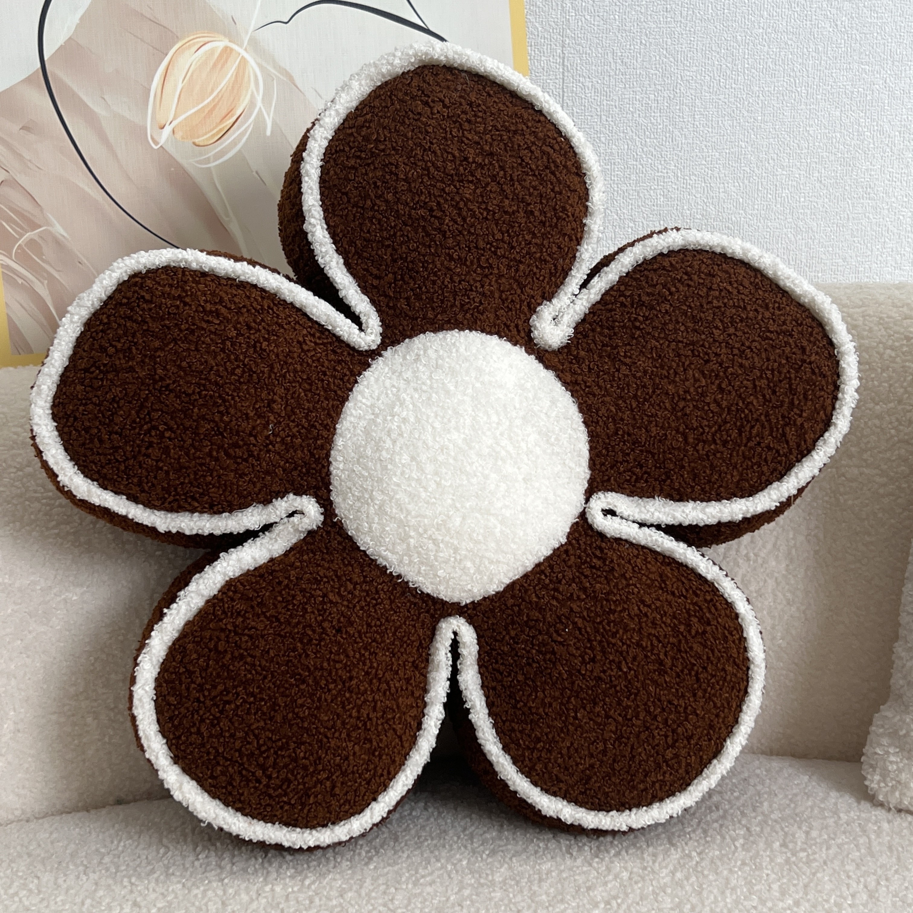 YLBKIKR Chic Geometric Flower Throw Pillow Soft and Washable Cushion for Bed and Sofa Decor