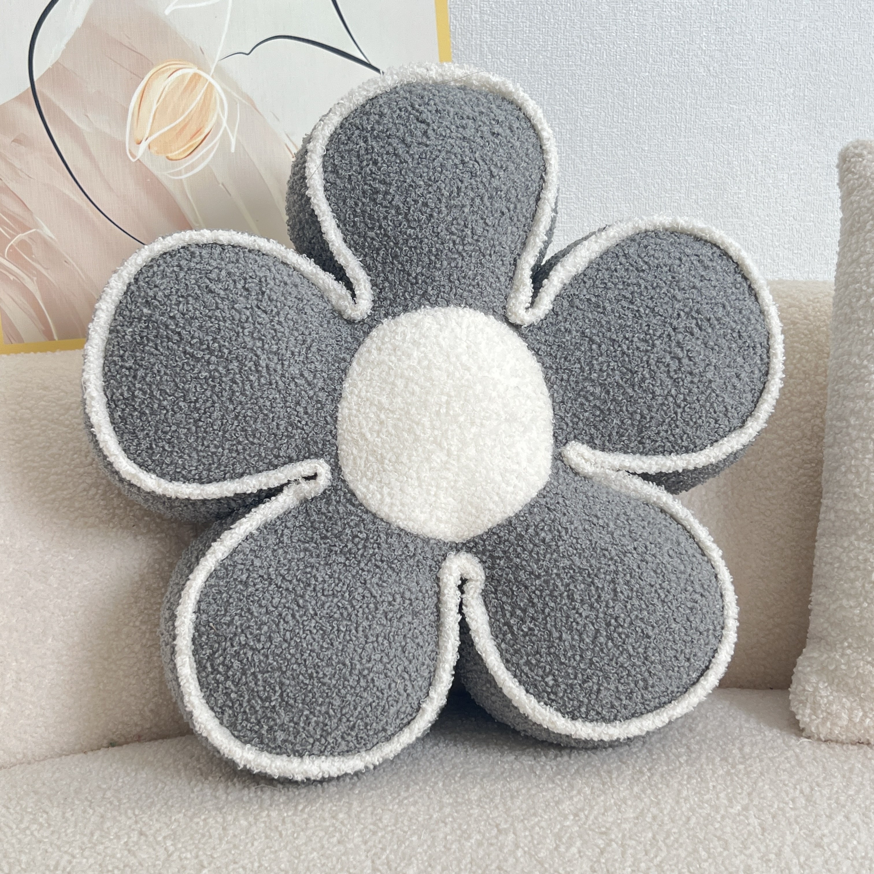 YLBKIKR Chic Geometric Flower Throw Pillow Soft and Washable Cushion for Bed and Sofa Decor