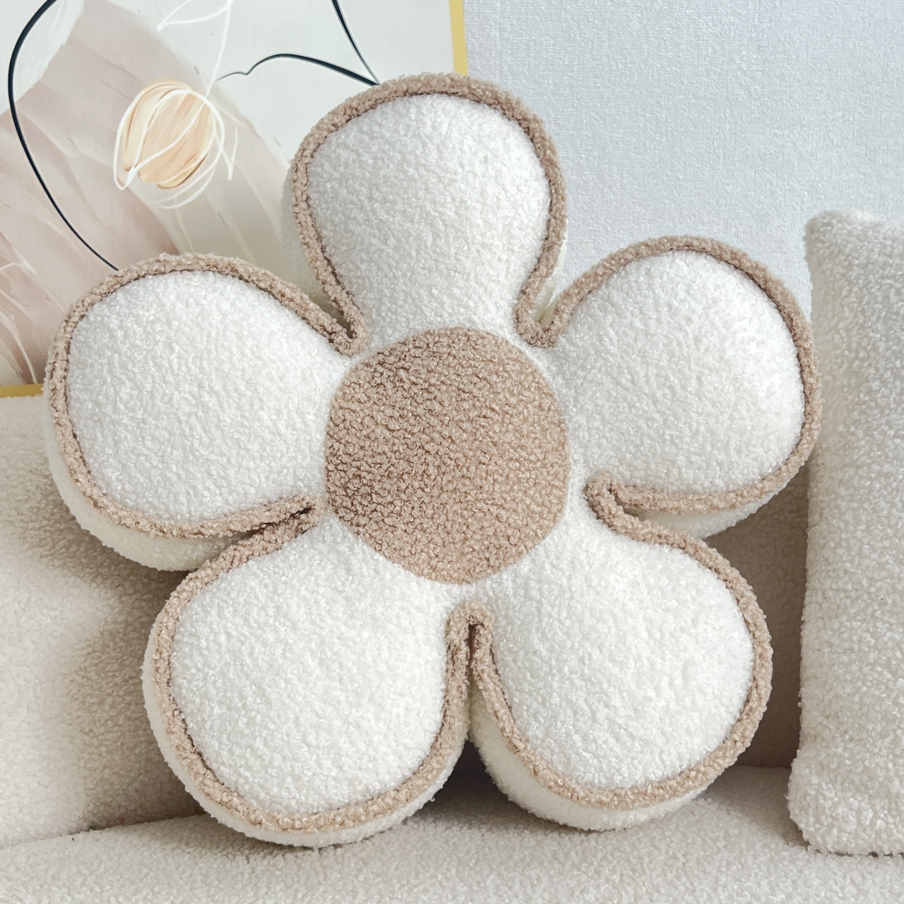 YLBKIKR Chic Geometric Flower Throw Pillow Soft and Washable Cushion for Bed and Sofa Decor