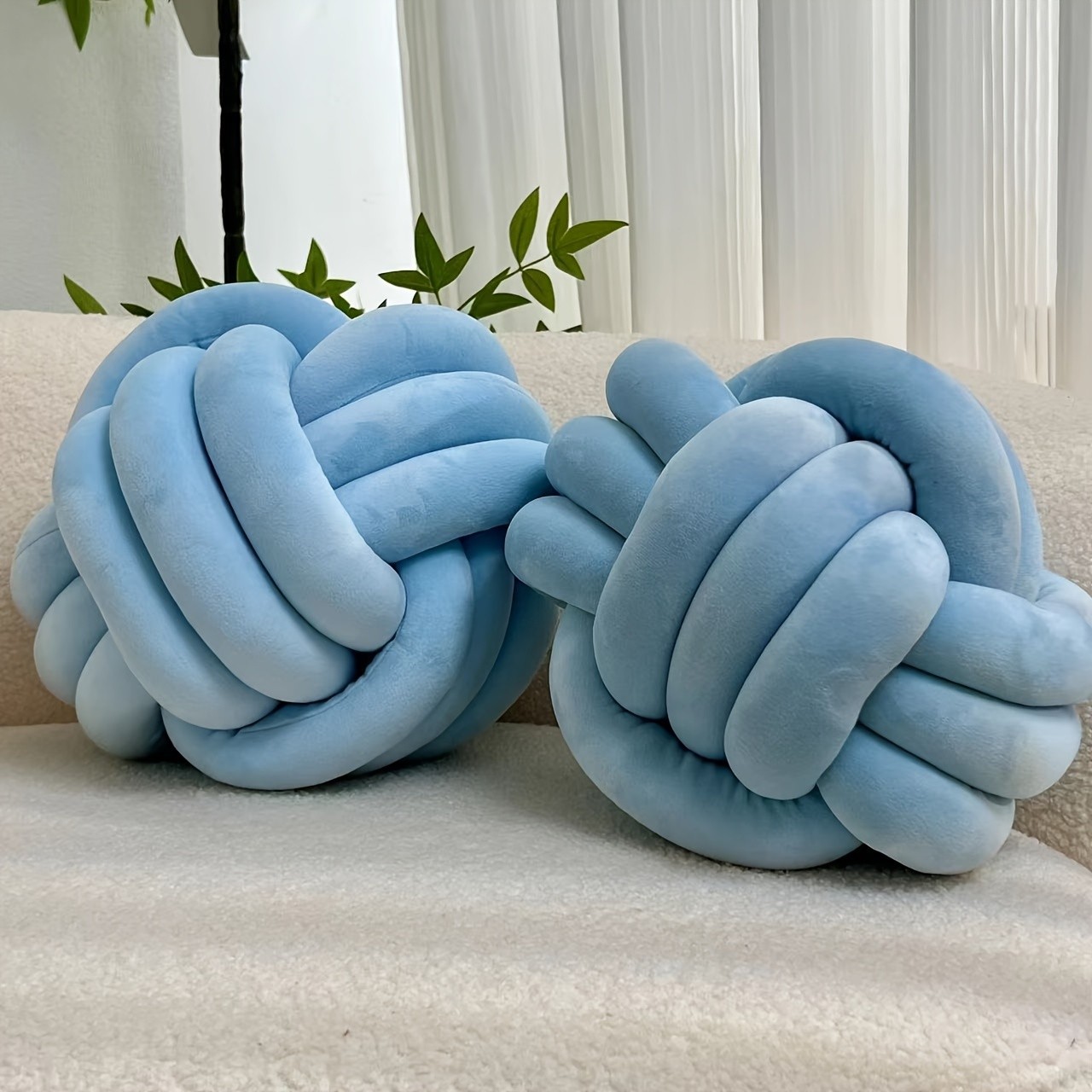 YLBKIKR 2pcs Round Knotted Throw Pillows Plush Geometric Pattern Cushions for Comfortable and Stylish Home Decor