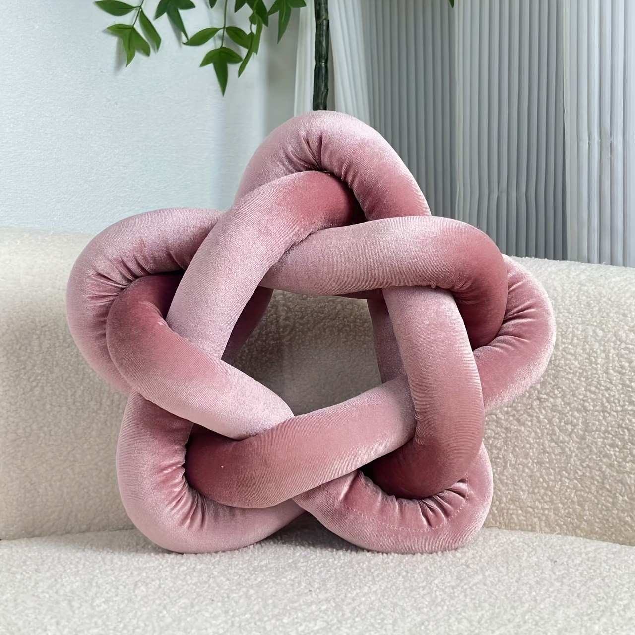 YLBKIKR Star-Knot Plush Throw Pillow Soft and Stylish Geometric Design for Sofa, Bed, and Living Room Comfort