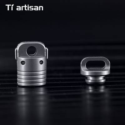 Tiartisan Titanium Alloy Magnetic Quick-Release Keychain Ultra-Lightweight, Rotating Mini Key Holder for Travel and Camping