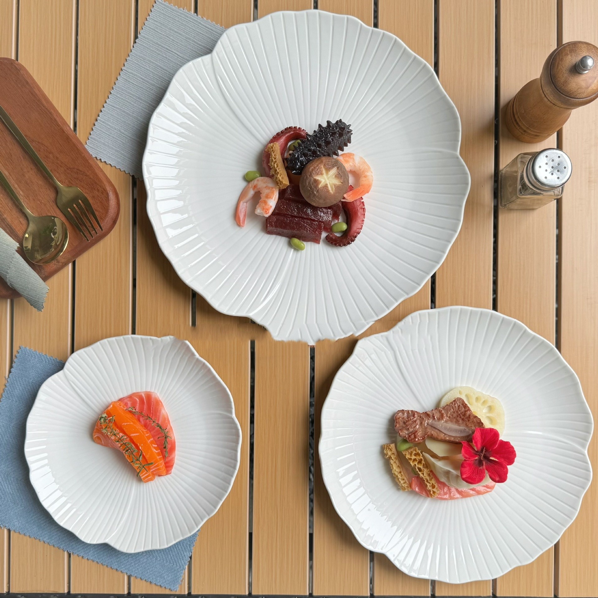 White Porcelain Plates