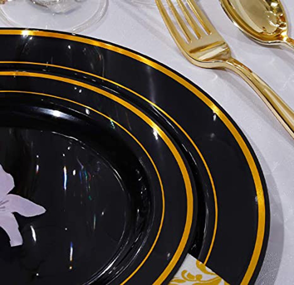 Plastic Dinner Plates