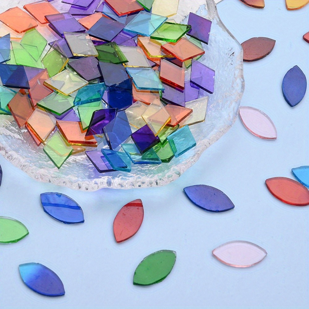100pcs Vibrant Diamond-Shaped Fusible Glass Materials