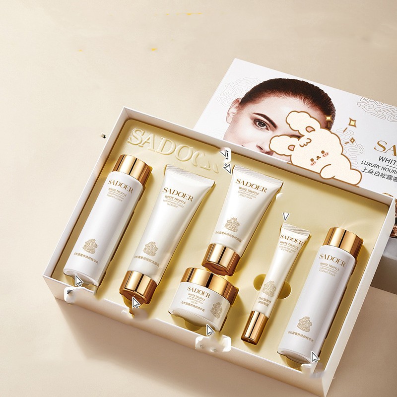 Sadoer Moisturizing And Skin Rejuvenation Skin Care Product Set