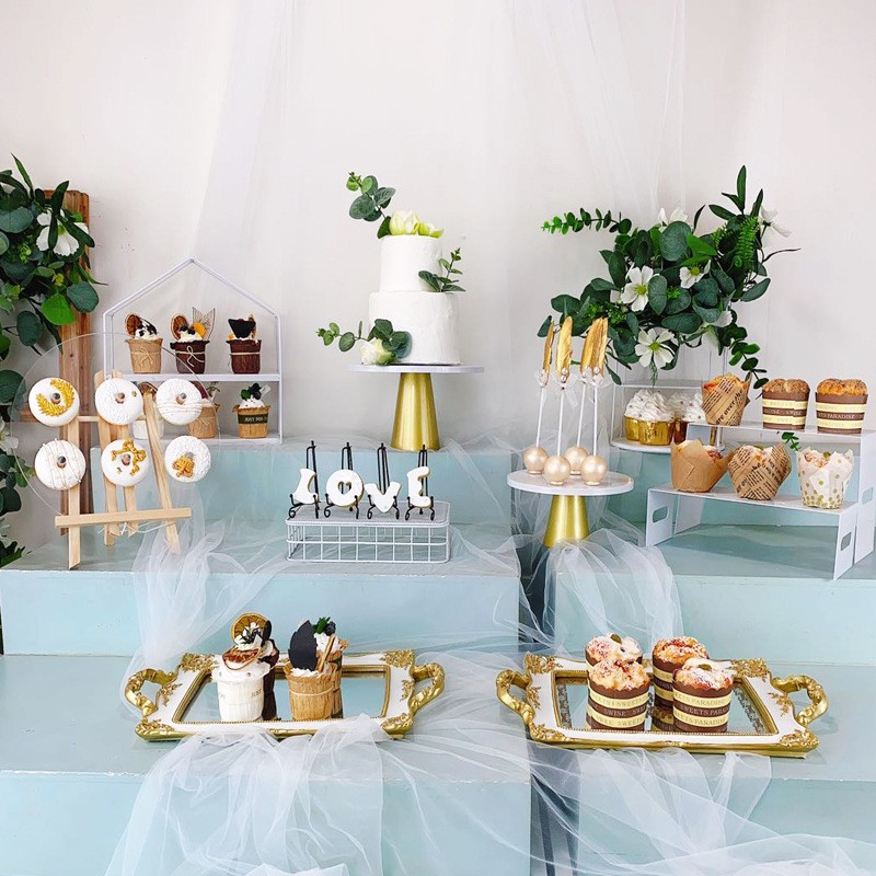 Mini Cake Stand