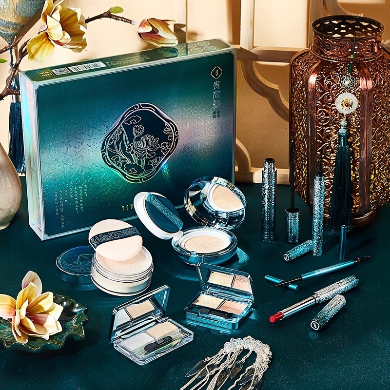 Luxury Makeup Gift Set  Elegant Complete Beauty Collection