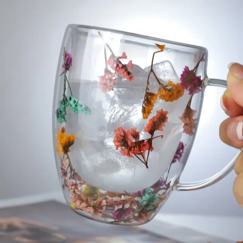 Double Wall Glass Coffee Cup with Dry Flower