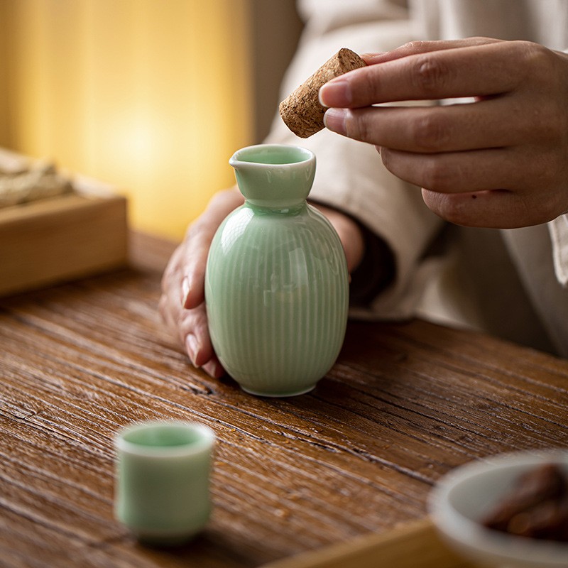 Small Wine Pot