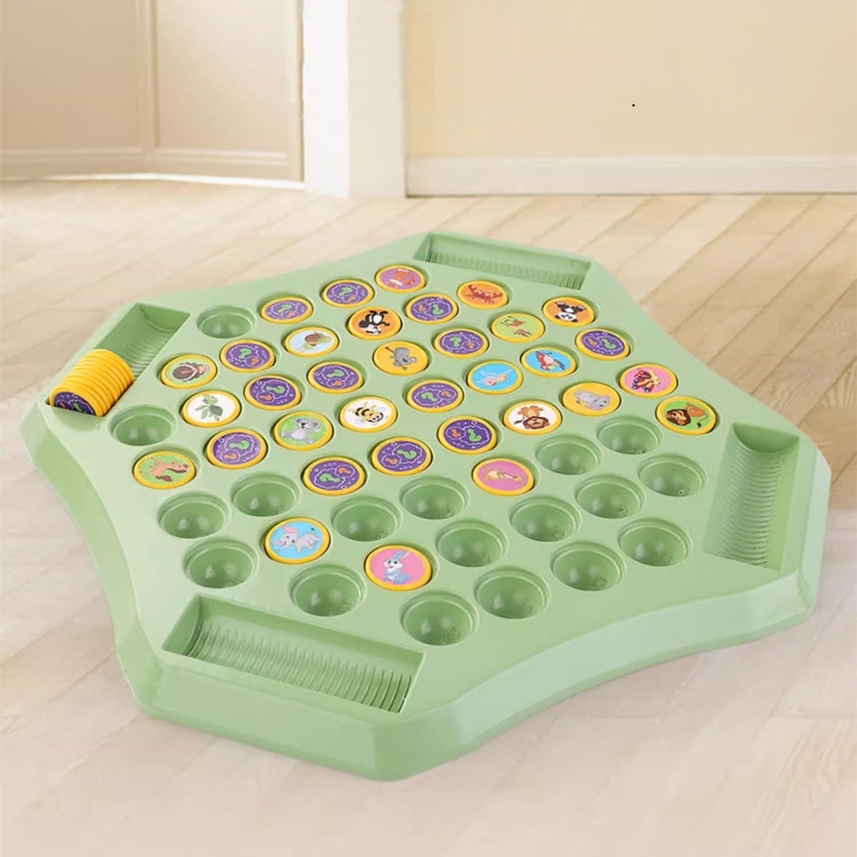 Kids Memory Reversi Chess Game Animal & Fruit Matching Challenge for 24 Players