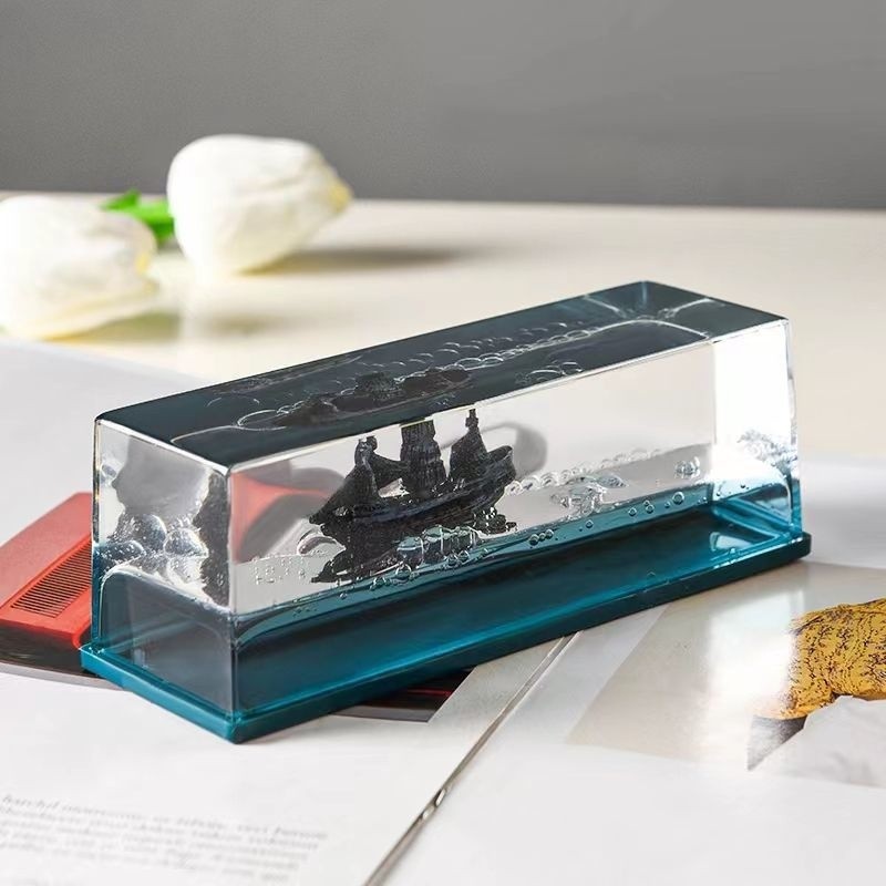 Acrylic Cruise Model