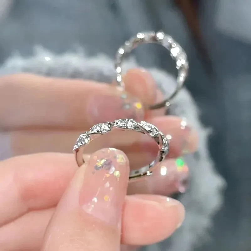 Fashion Jewelry S999 Sterling Silver Winding Love Ring