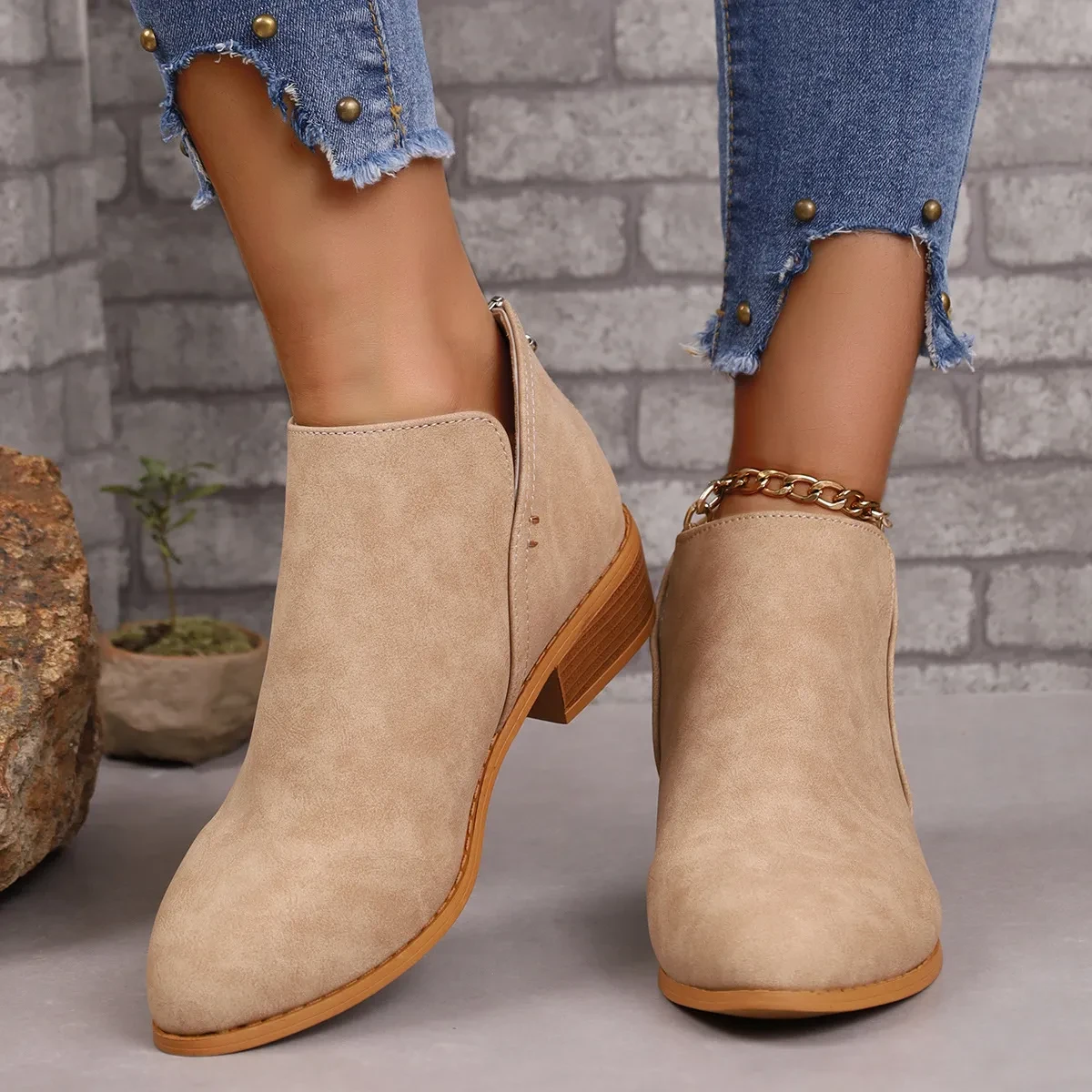 Chunky Heel Pointed Toe Ankle Boots