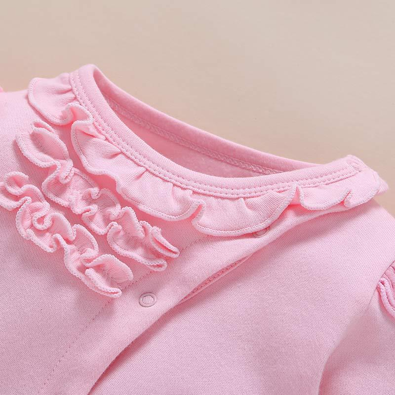 One-Year-Old Baby Wears Newborn Baby Clothing Romper Jumpsuit