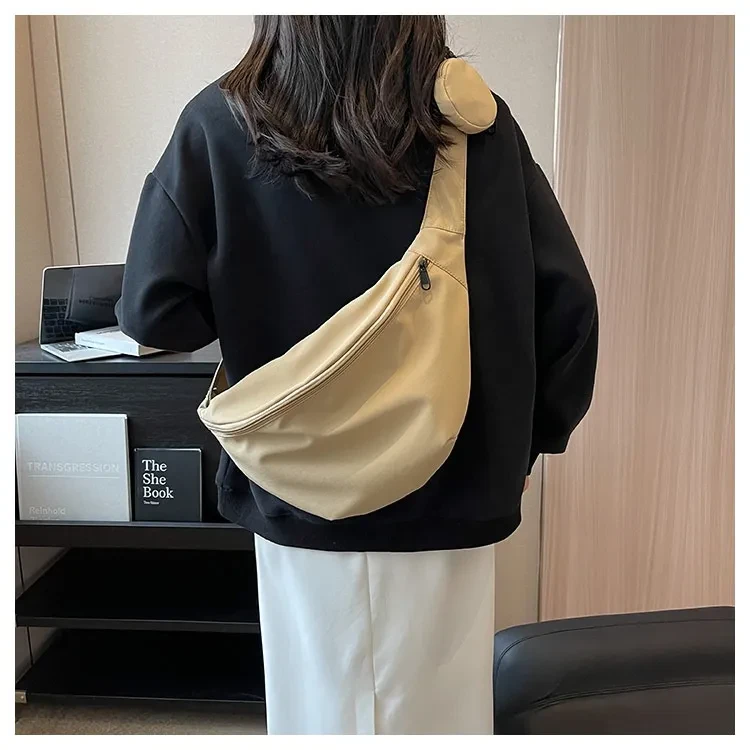 One-shoulder Crossbody Nylon Waist Bag Street Fashion Retro