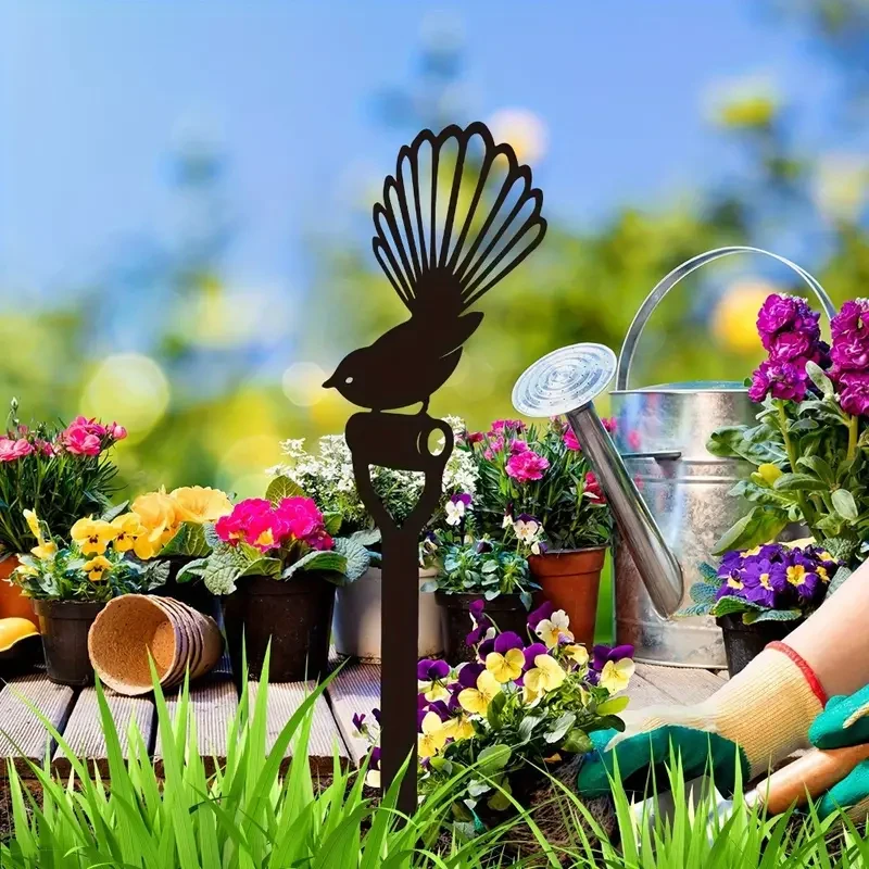 Charming 3pcs Bird Family Metal Garden Stakes  Outdoor Patio & Lawn Decor