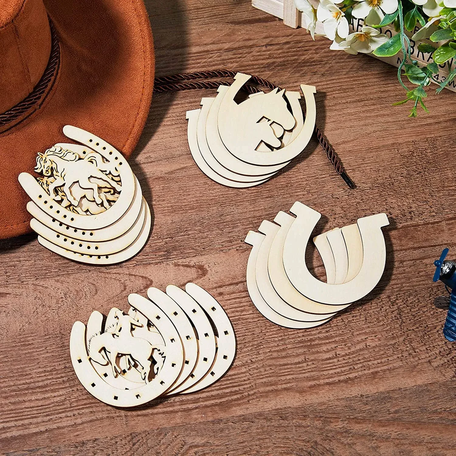 Wooden Unfinished Horseshoe Craft Party Decor