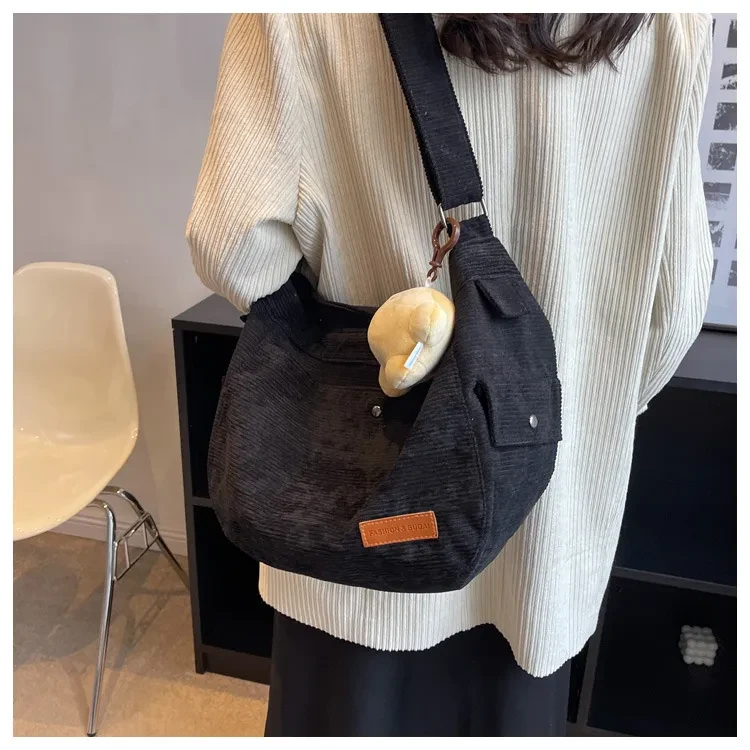 Women's Fashion Retro French Shoulder Bag