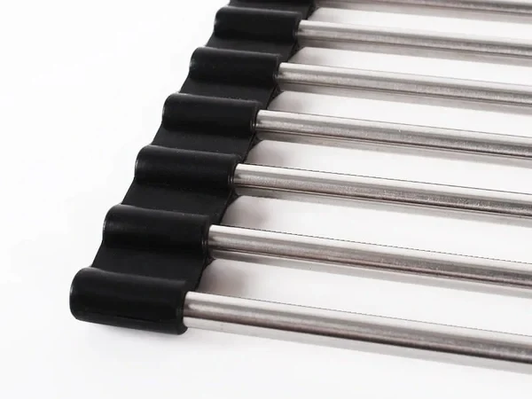 Roll up Dish Drying Rack Over The Sink