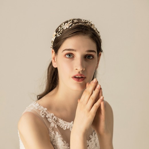 Crystal Bridal Hair Accessories Exquisite Alloy Lacquer Flowers